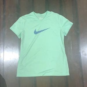 nike kids tee